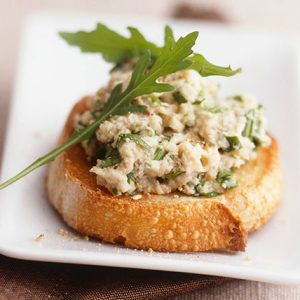 ChickenSaladCrostini.jpg